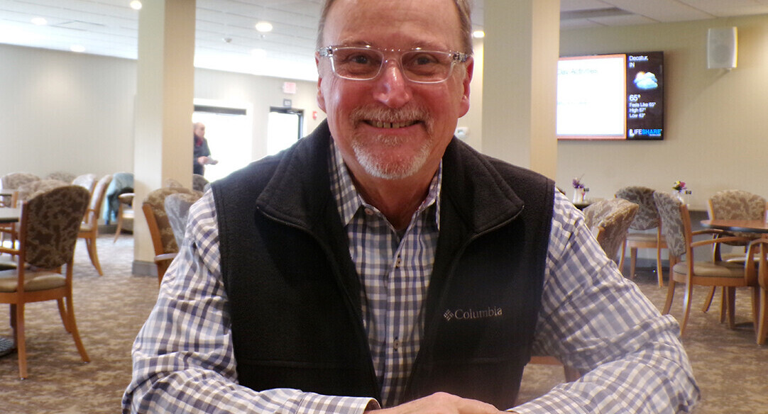 Sirk honored with Stephen Decatur Award | The Berne Witness